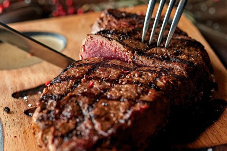 how-long-does-cooked-steak-last-in-the-fridge